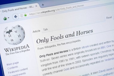 Ryazan, Rusya - 19 Ağustos 2018: Vikipedi sayfası sadece aptallar ve atlar hakkında Pc ekranda