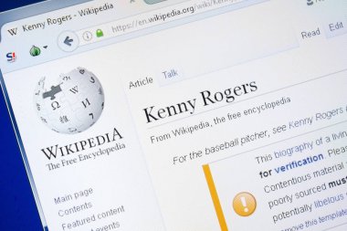 Ryazan, Rusya - 28 Ağustos 2018: Vikipedi sayfa hakkında Kenny Rogers Pc ekranda.