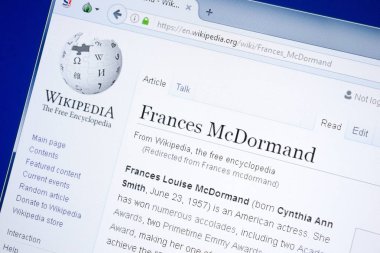 Ryazan, Rusya - 28 Ağustos 2018: Vikipedi sayfa hakkında Frances Mcdormand Pc ekranda.