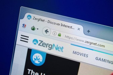 Ryazan, Rusya - 26 Ağustos 2018: Zergnet ana web sitesi Pc. Url - Zergnet.com görüntüleme