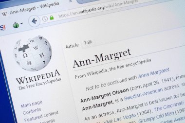 Ryazan, Rusya - 19 Ağustos 2018: Vikipedi sayfa hakkında Ann-Margret Pc ekranda