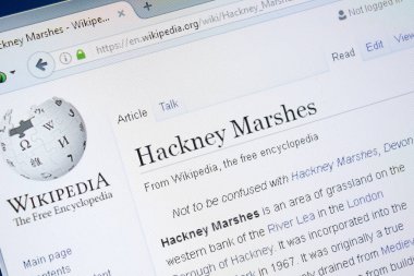 Ryazan, Rusya - 28 Ağustos 2018: Vikipedi sayfa hakkında Hackney bataklıklar Pc ekranda.