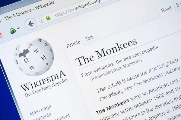 Ryazan, Rusya - 28 Ağustos 2018: Vikipedi sayfa hakkında Monkees Pc ekranda.