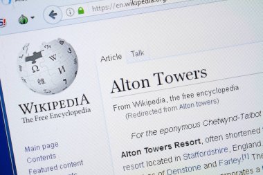 Ryazan, Rusya - 19 Ağustos 2018: Vikipedi sayfası Alton Towers hakkında Pc ekranda