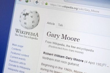 Ryazan, Rusya - 19 Ağustos 2018: Vikipedi sayfa Gary Moore hakkında Pc ekranda