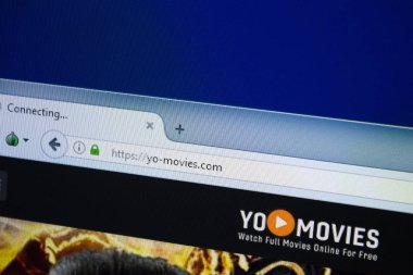 Ryazan, Rusya - 26 Ağustos 2018: Yo Film ana web sitesi Pc. Url - Yo-Movies.com görüntüleme