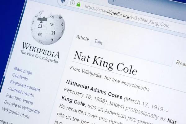 Ryazan, Rusya - 28 Ağustos 2018: Vikipedi sayfası Nat King Cole hakkında Pc ekranda.