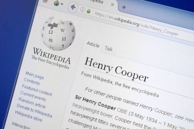 Ryazan, Rusya - 19 Ağustos 2018: Vikipedi sayfası Henry Cooper hakkında Pc ekranda