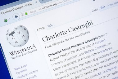 Ryazan, Rusya - 28 Ağustos 2018: Vikipedi sayfa hakkında Charlotte Casiraghi Pc ekranda.