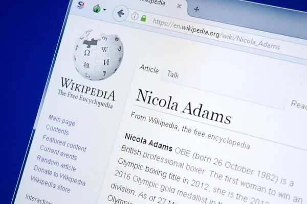 Ryazan, Rusya - 28 Ağustos 2018: Vikipedi sayfa hakkında Nicola Adams Pc ekranda.