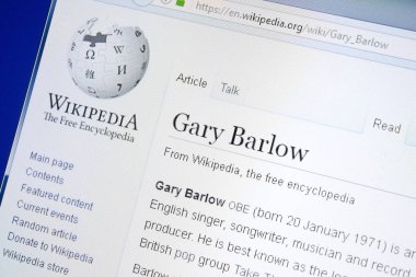 Ryazan, Rusya - 28 Ağustos 2018: Vikipedi sayfa hakkında Gary Barlow Pc ekranda.