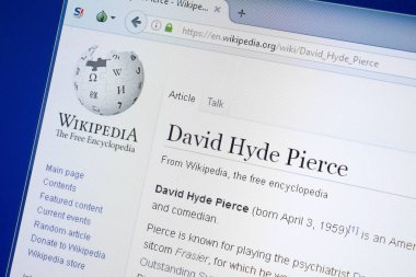 Ryazan, Rusya - 19 Ağustos 2018: Vikipedi sayfa hakkında David Hyde Pierce Pc ekranda