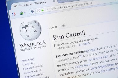 Ryazan, Rusya - 19 Ağustos 2018: Vikipedi sayfa hakkında Kim Cattrall Pc ekranda