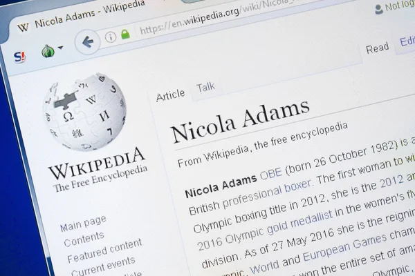 Ryazan, Rusia - 28 de agosto de 2018: página de Wikipedia sobre Nicola Adams en la pantalla del PC . — Foto de Stock