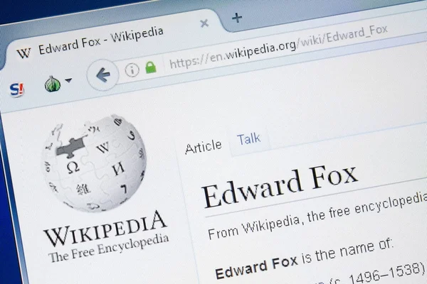 Ryazan, Rusia - 28 Agustus 2018: Halaman Wikipedia tentang Edward Fox pada tampilan PC . — Stok Foto