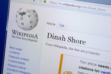 Ryazan, Rusya Federasyonu - 09 Eylül 2018 - Vikipedi sayfa hakkında Dinah Shore Pc ekranda