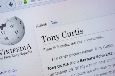 Ryazan, Rusya Federasyonu - 09 Eylül 2018 - Vikipedi sayfa hakkında Tony Curtis'ndeki bir PC