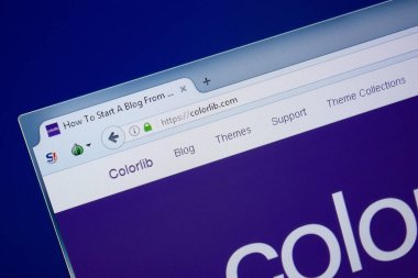 Ryazan, Rusya - 09 Eylül 2018: Renk Lib ana web sitesi Pc, url - Colorlib.com görüntüleme.