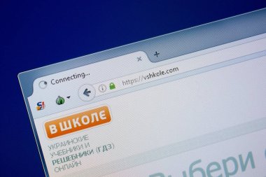 Ryazan, Rusya - 09 Eylül 2018: Vshkole ana web sitesi Pc, url - Vshkole.com görüntüleme.