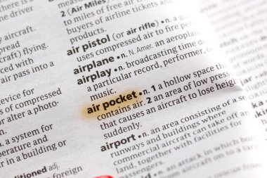 Sözcük veya tümceciğin marker ile vurgulanan bir sözlük hava boşluğu.