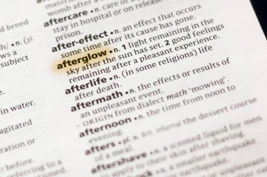 Sözcük veya tümceciğin Afterglow marker ile vurgulanan bir sözlük.