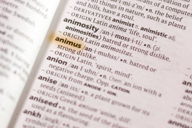 Sözcük veya tümceciğin Animus marker ile vurgulanan bir sözlük.