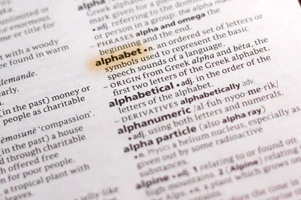 Слово Словосочетание Alphabet Словаре Выделенном Маркером — стоковое фото
