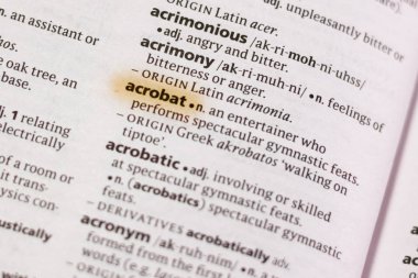 Sözcük veya tümceciğin Acrobat marker ile vurgulanan bir sözlük.