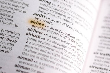 Sözcük veya tümceciğin havayolu marker ile vurgulanan bir sözlük.