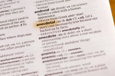 Sözcük veya tümceciğin marker ile vurgulanan bir sözlük Anecdotal.