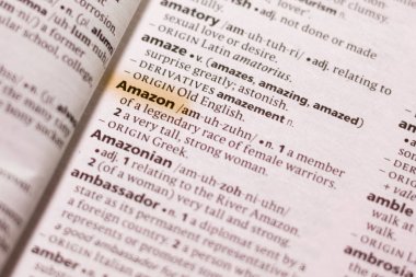 Sözcük veya tümceciğin Amazon marker ile vurgulanan bir sözlük.