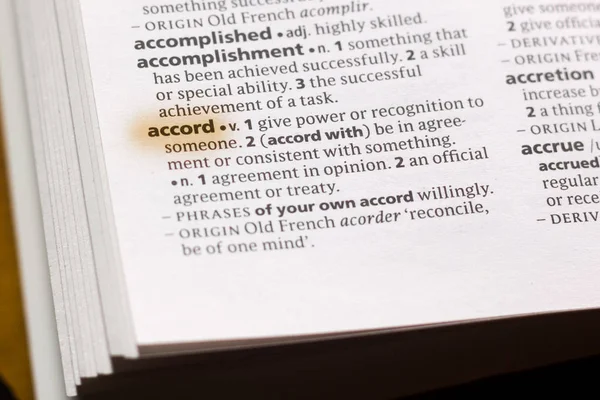 Слово Або Фраза Accord Словнику Виділеному Маркером — стокове фото