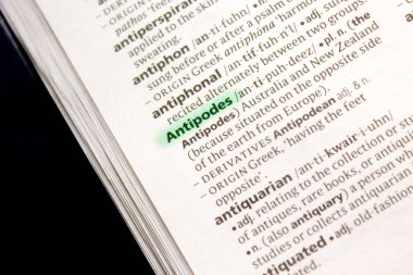 Zıtlık sözcüğü veya tümceciği bir sözlük