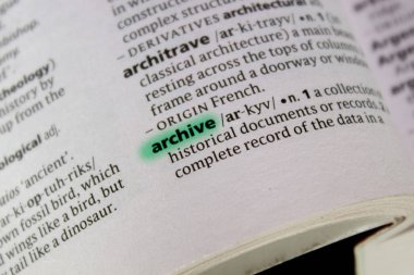 Arşiv sözcüğü veya tümceciği bir sözlük