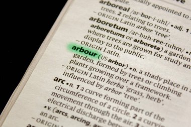 Arbour sözcüğü veya tümceciği bir sözlük