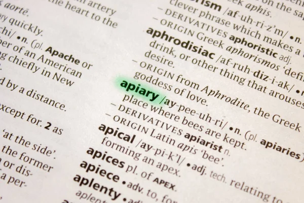 Arı kovanı sözcüğü veya tümceciği bir sözlük