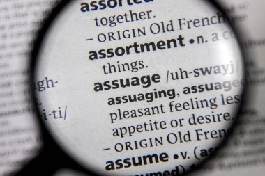 Sözcüğün veya tümceciğin yatıştırmak bir sözlükte.