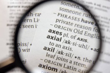 Sözlükte eksenel tümcecik sözcüğü.