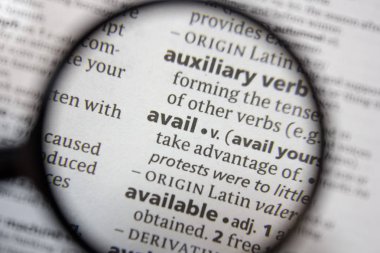 Sözlükte kullanılan tümcecik kelimesi.