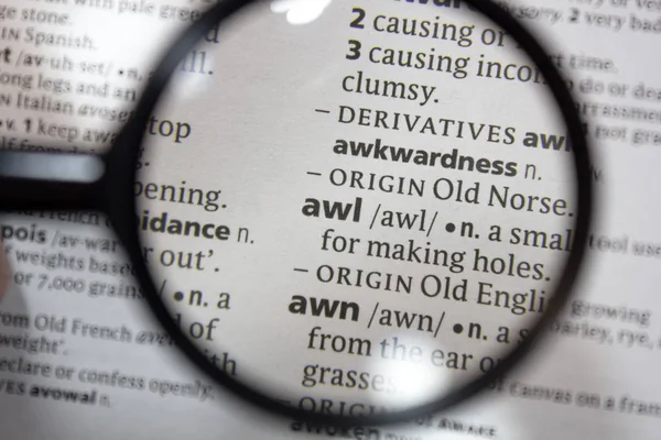 Sözlükte awl sözcüğü.