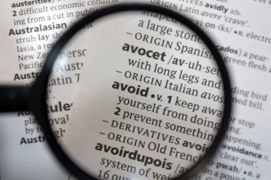 Sözlükte tümcecik sözcüğü.