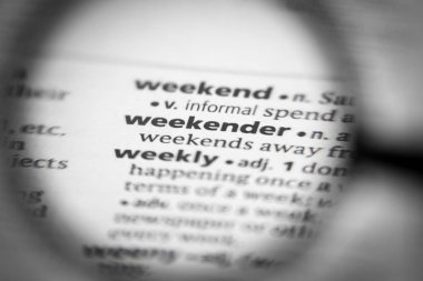 Sözlükte bir kelime ya da cümle hafta sonu. İhtiyaçların için harika bir fotoğraf..