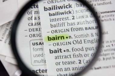 Sözlükteki bairn sözcüğü veya tümceciği.