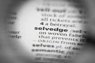 Sözlükte sözcük ya da ifade özeti.