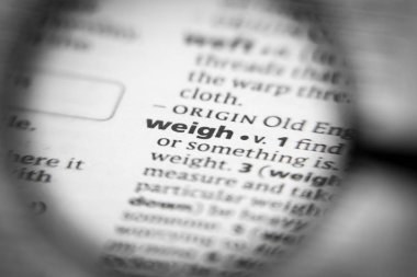 Sözcük ya da cümle sözlük ağırlığındadır. İhtiyaçların için harika bir fotoğraf..