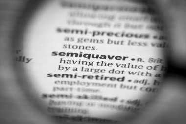 Sözlükteki bir kelime ya da kelime oyunu. İhtiyaçların için harika bir fotoğraf..