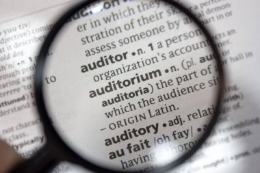 İfade kelimesi - oditoryum - sözlükte.