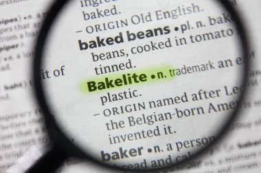 Sözlükte bakalit kelimesi veya deyimi.