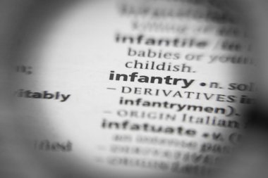 Sözlükte kelime ya da deyim piyadesi.