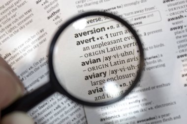 Sözlükte kuş kelimesi.